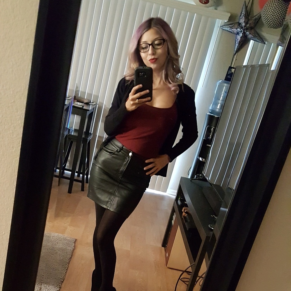 Meet your Posher, Sylvia